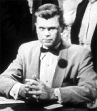 Barry_Nelson_as_Jimmy_Bond_in_1954